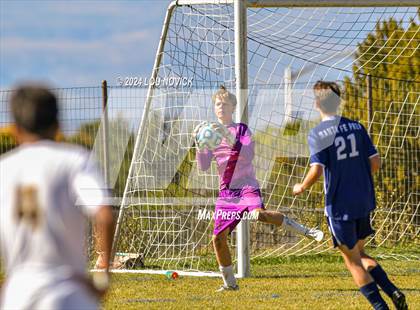 Thumbnail 3 in  Tierra Encantada vs. Santa Fe Prep (NMAA A-3A Quarterfinal) photogallery.