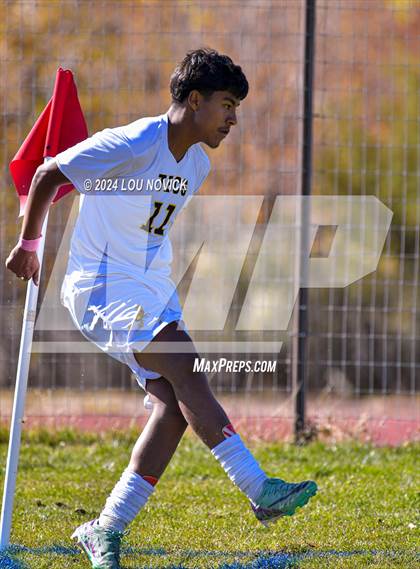 Thumbnail 2 in  Tierra Encantada vs. Santa Fe Prep (NMAA A-3A Quarterfinal) photogallery.