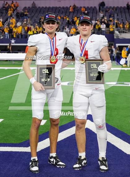 Thumbnail 1 in Columbus @ Malakoff (UIL 3A Division I Football Final Medal Ceremony) photogallery.