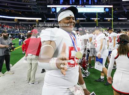Thumbnail 2 in Columbus @ Malakoff (UIL 3A Division I Football Final Medal Ceremony) photogallery.