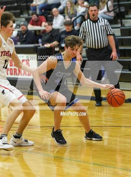Thumbnail 2 in McNary vs. North Medford (Abby's Pizza Holiday Classic) photogallery.