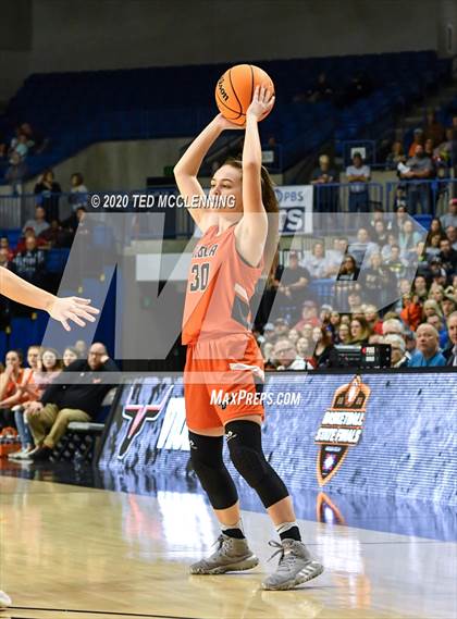 Thumbnail 3 in Kirby vs. Viola (AAA 1A State Final) photogallery.