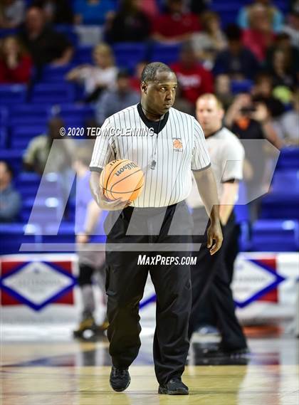 Thumbnail 1 in Kirby vs. Viola (AAA 1A State Final) photogallery.
