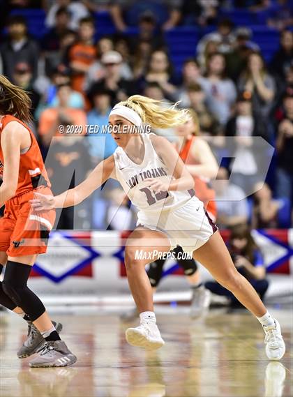 Thumbnail 2 in Kirby vs. Viola (AAA 1A State Final) photogallery.