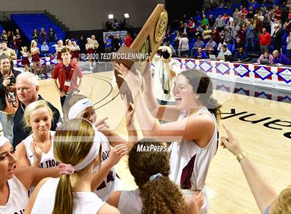 Thumbnail 1 in Kirby vs. Viola (AAA 1A State Final) photogallery.