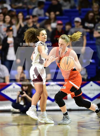 Thumbnail 3 in Kirby vs. Viola (AAA 1A State Final) photogallery.