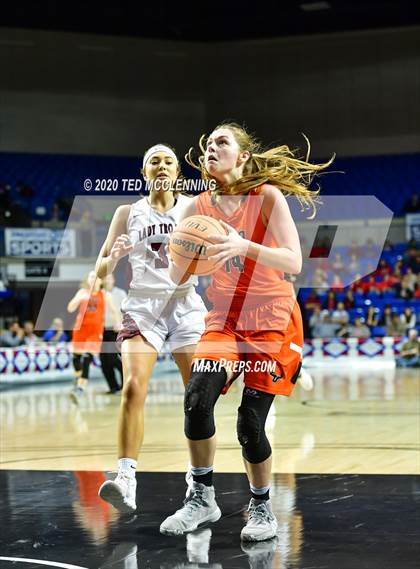 Thumbnail 1 in Kirby vs. Viola (AAA 1A State Final) photogallery.