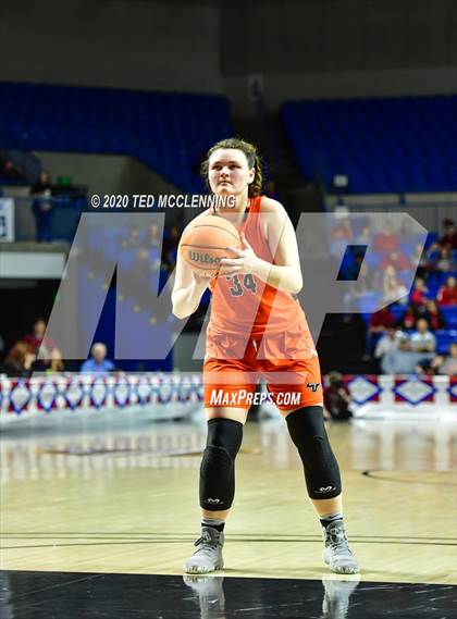 Thumbnail 2 in Kirby vs. Viola (AAA 1A State Final) photogallery.