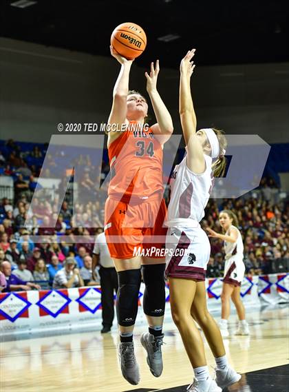 Thumbnail 3 in Kirby vs. Viola (AAA 1A State Final) photogallery.