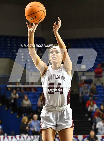 Thumbnail 1 in Kirby vs. Viola (AAA 1A State Final) photogallery.