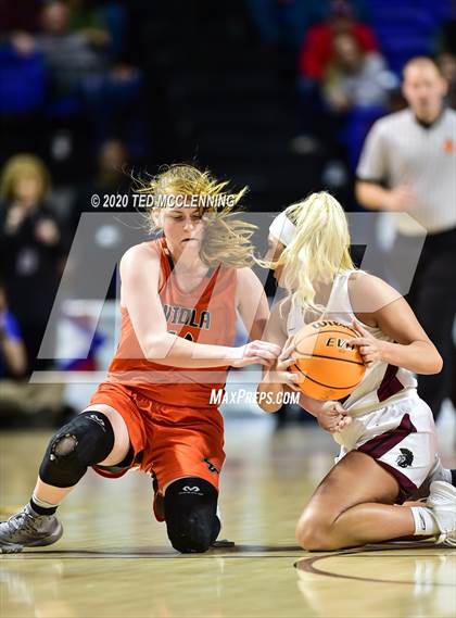 Thumbnail 1 in Kirby vs. Viola (AAA 1A State Final) photogallery.