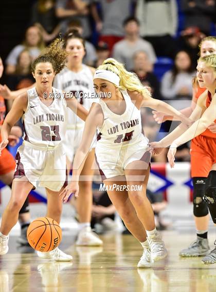 Thumbnail 3 in Kirby vs. Viola (AAA 1A State Final) photogallery.