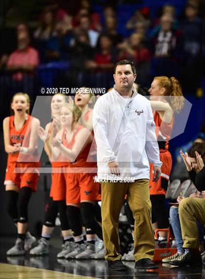 Thumbnail 2 in Kirby vs. Viola (AAA 1A State Final) photogallery.