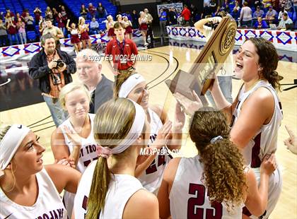 Thumbnail 3 in Kirby vs. Viola (AAA 1A State Final) photogallery.