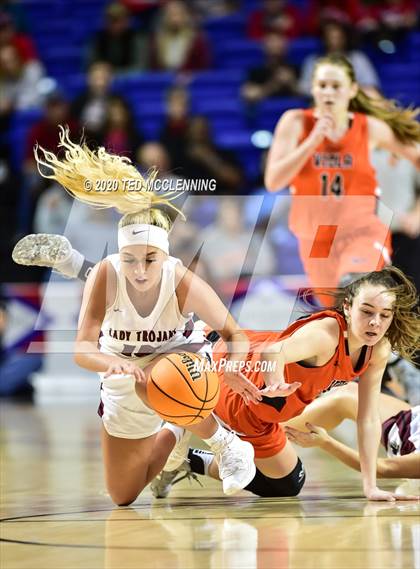 Thumbnail 3 in Kirby vs. Viola (AAA 1A State Final) photogallery.
