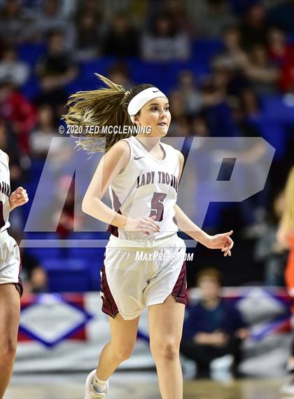 Thumbnail 3 in Kirby vs. Viola (AAA 1A State Final) photogallery.