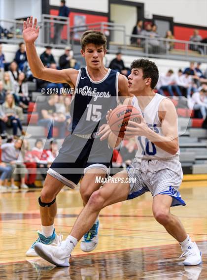 Thumbnail 1 in Corner Canyon vs. Fremont photogallery.