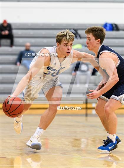 Thumbnail 3 in Corner Canyon vs. Fremont photogallery.