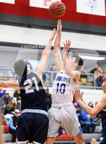 Thumbnail 2 in Corner Canyon vs. Fremont photogallery.