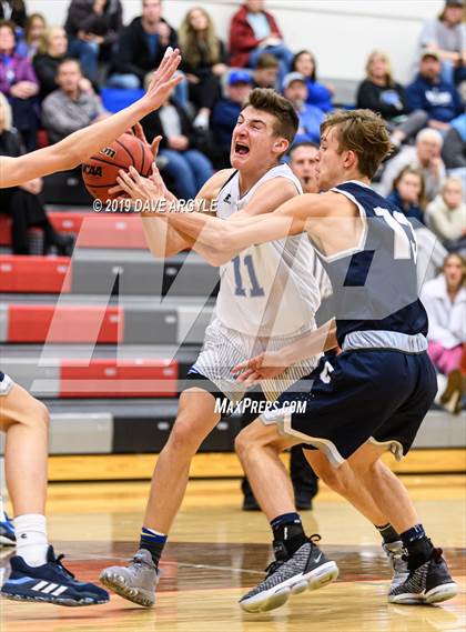 Thumbnail 3 in Corner Canyon vs. Fremont photogallery.