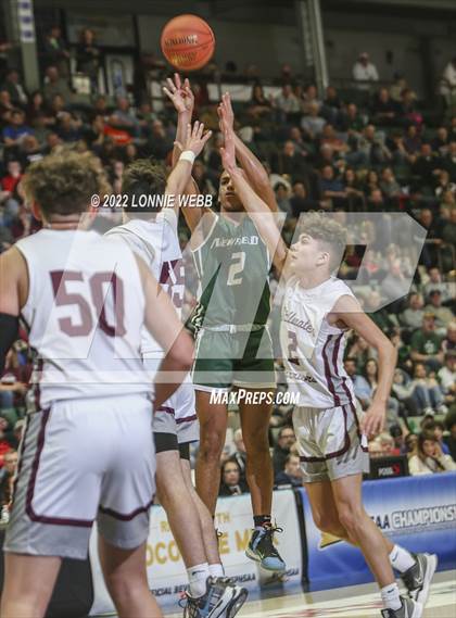 Thumbnail 2 in Stillwater vs Newfield (NYSPHSAA Class C Final) photogallery.