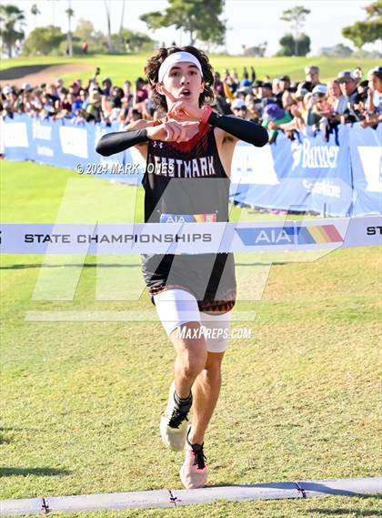 Thumbnail 2 in AIA Division III Championships photogallery.