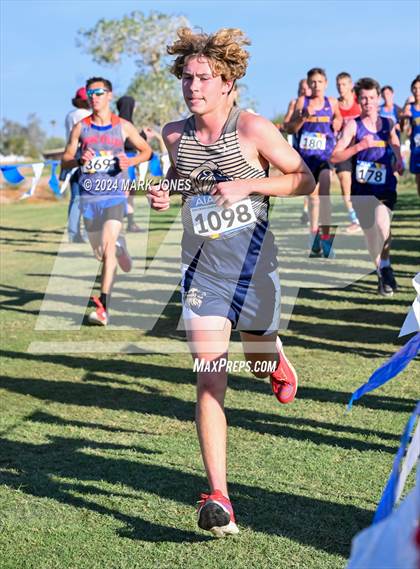 Thumbnail 2 in AIA Division III Championships photogallery.