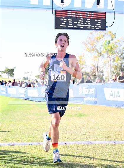Thumbnail 3 in AIA Division III Championships photogallery.