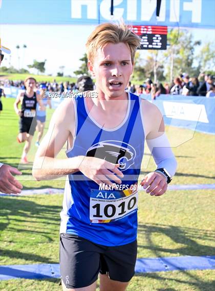 Thumbnail 3 in AIA Division III Championships photogallery.