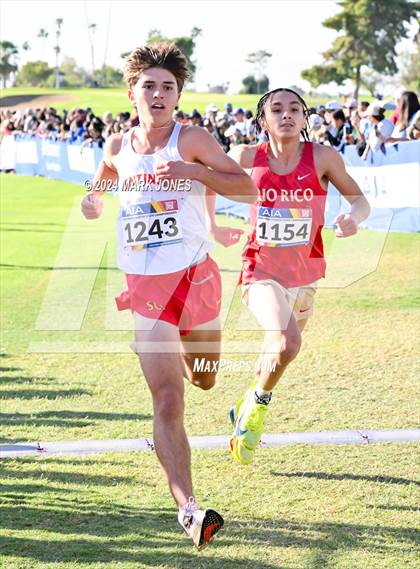 Thumbnail 2 in AIA Division III Championships photogallery.