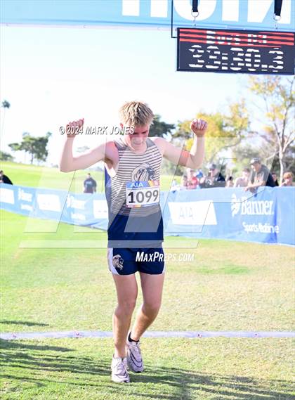 Thumbnail 1 in AIA Division III Championships photogallery.