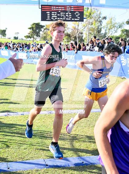 Thumbnail 3 in AIA Division III Championships photogallery.