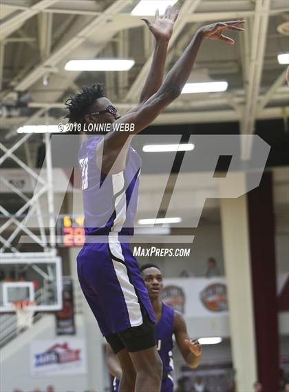 Thumbnail 3 in Ranney vs. Mount St. Joseph (Spalding Hoophall Classic) photogallery.