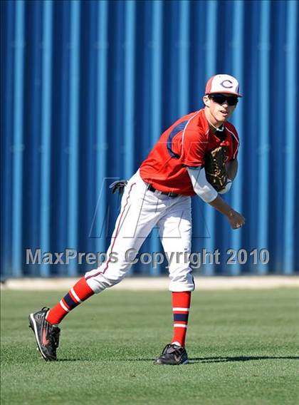 Thumbnail 2 in Wakeland vs Centennial (District 9-4A tiebreaker) photogallery.
