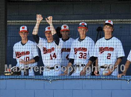 Thumbnail 3 in Wakeland vs Centennial (District 9-4A tiebreaker) photogallery.