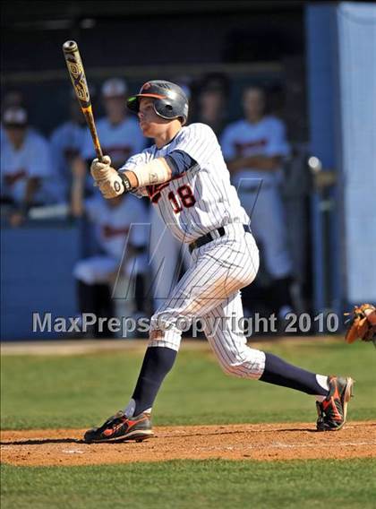 Thumbnail 2 in Wakeland vs Centennial (District 9-4A tiebreaker) photogallery.