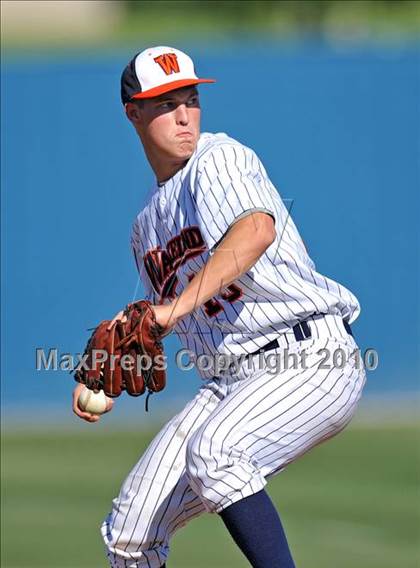 Thumbnail 2 in Wakeland vs Centennial (District 9-4A tiebreaker) photogallery.