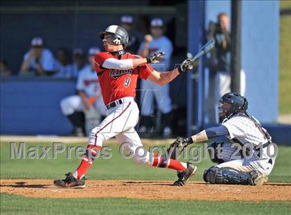 Thumbnail 1 in Wakeland vs Centennial (District 9-4A tiebreaker) photogallery.