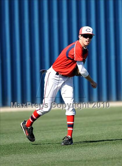 Thumbnail 1 in Wakeland vs Centennial (District 9-4A tiebreaker) photogallery.