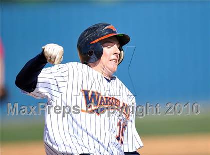 Thumbnail 2 in Wakeland vs Centennial (District 9-4A tiebreaker) photogallery.