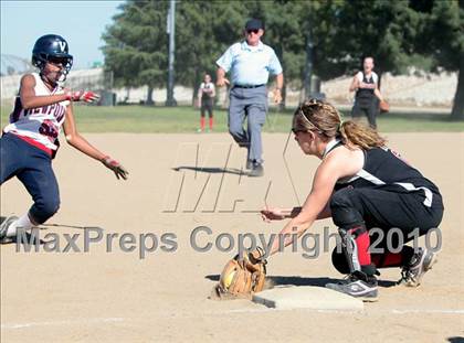 Thumbnail 3 in Santa Clarita Christian @ Viewpoint (2010 Senior Night) photogallery.