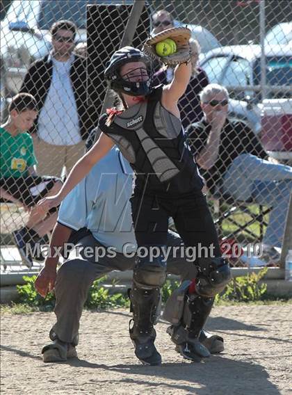 Thumbnail 2 in Santa Clarita Christian @ Viewpoint (2010 Senior Night) photogallery.