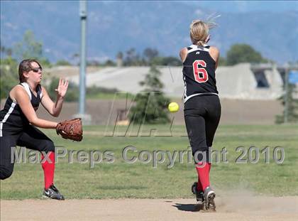 Thumbnail 2 in Santa Clarita Christian @ Viewpoint (2010 Senior Night) photogallery.