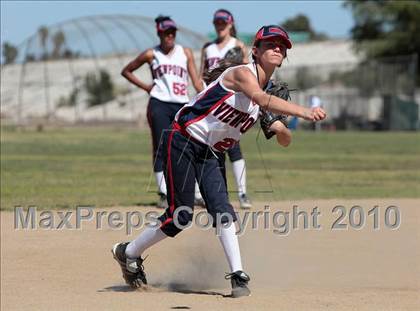 Thumbnail 3 in Santa Clarita Christian @ Viewpoint (2010 Senior Night) photogallery.
