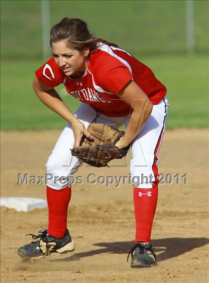 Thumbnail 3 in Carthage @ Gilmer photogallery.
