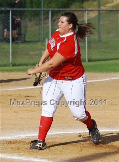 Thumbnail 3 in Carthage @ Gilmer photogallery.
