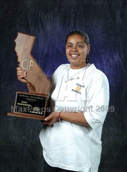 Thumbnail 2 in Mater Dei (CIF State D4 Award Photos) photogallery.
