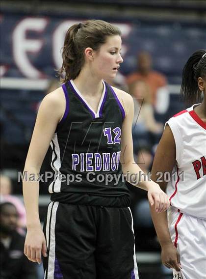Thumbnail 3 in Piedmont vs. St. Mary's (CIF NCS D4 Final) photogallery.