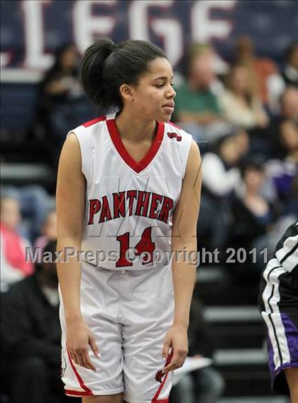 Thumbnail 1 in Piedmont vs. St. Mary's (CIF NCS D4 Final) photogallery.