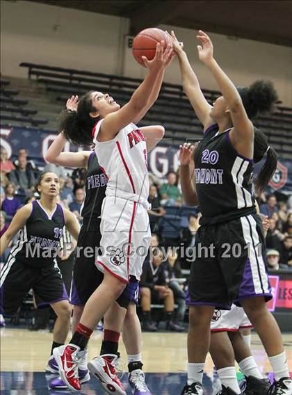 Thumbnail 2 in Piedmont vs. St. Mary's (CIF NCS D4 Final) photogallery.